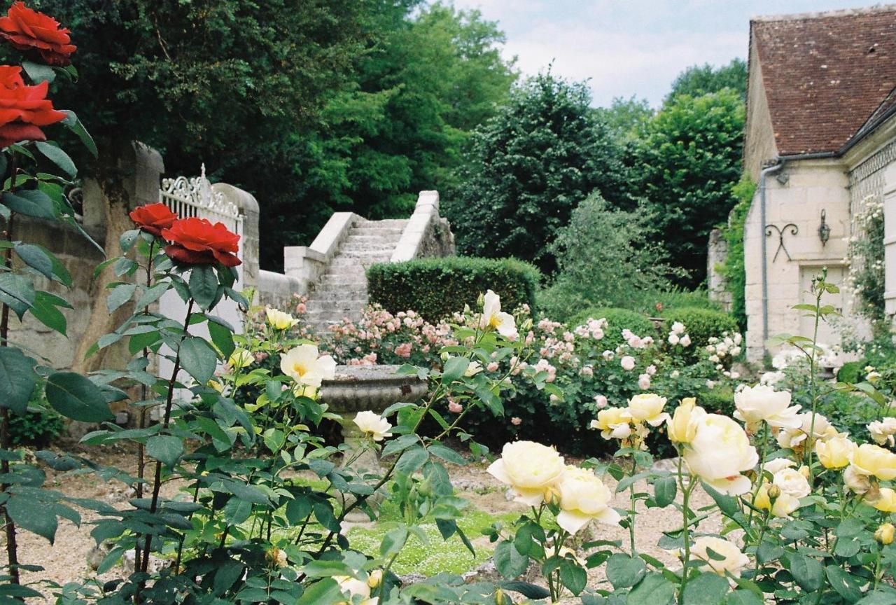 Bed and Breakfast Le Pavillon De Vallet Athée-sur-Cher Exterior foto