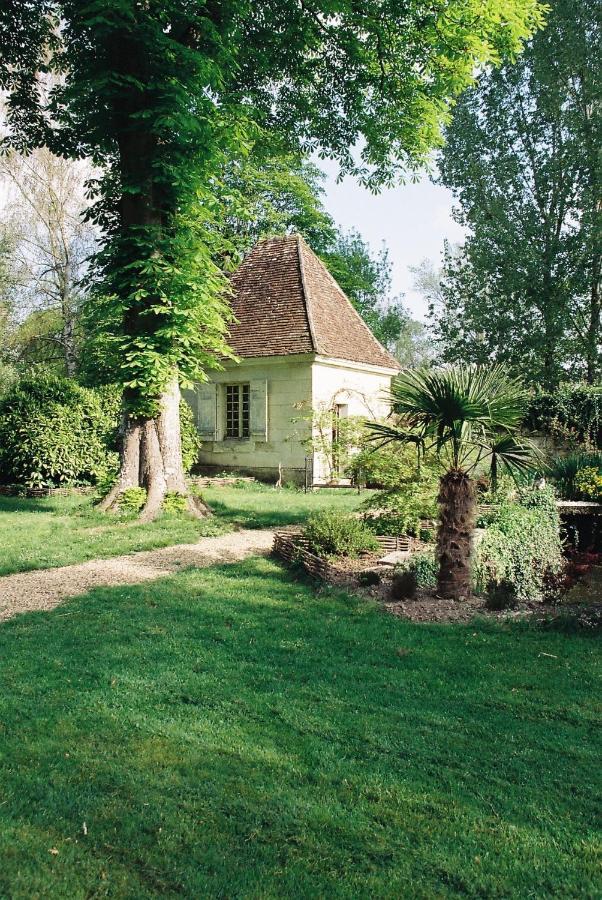 Bed and Breakfast Le Pavillon De Vallet Athée-sur-Cher Exterior foto